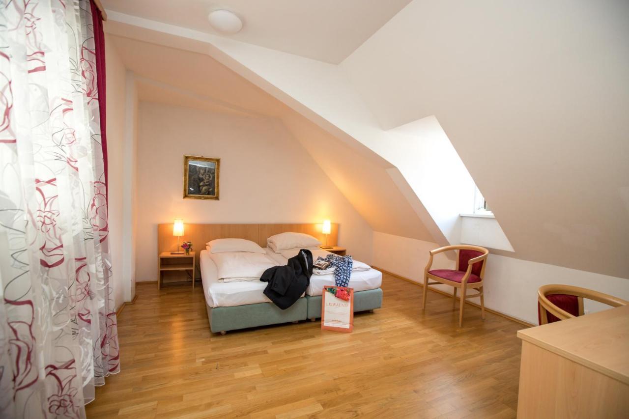 Gaestehaus Deutscher Orden Wien Extérieur photo